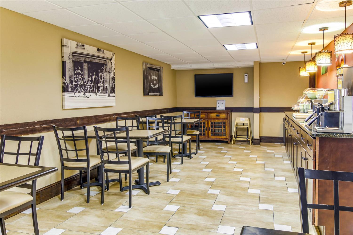 Quality Inn Stone Mountain GA 26/29