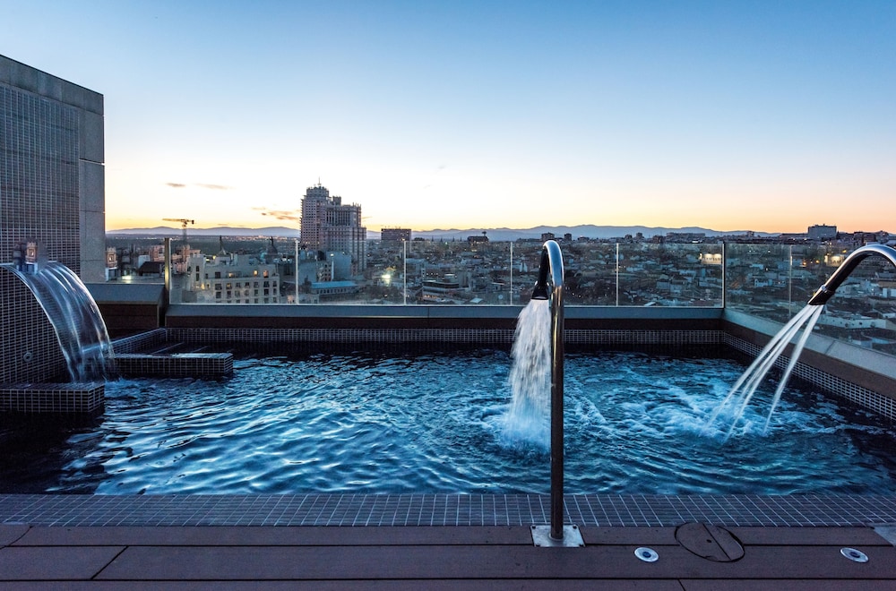 SmartRental Collection Gran Via Centric II 27/57