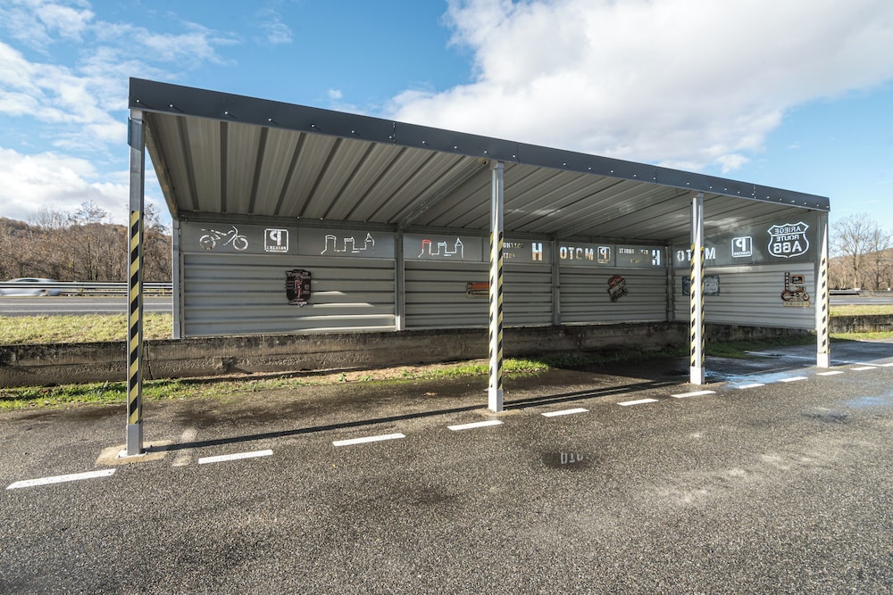 Hotel Balladins Foix 53/60