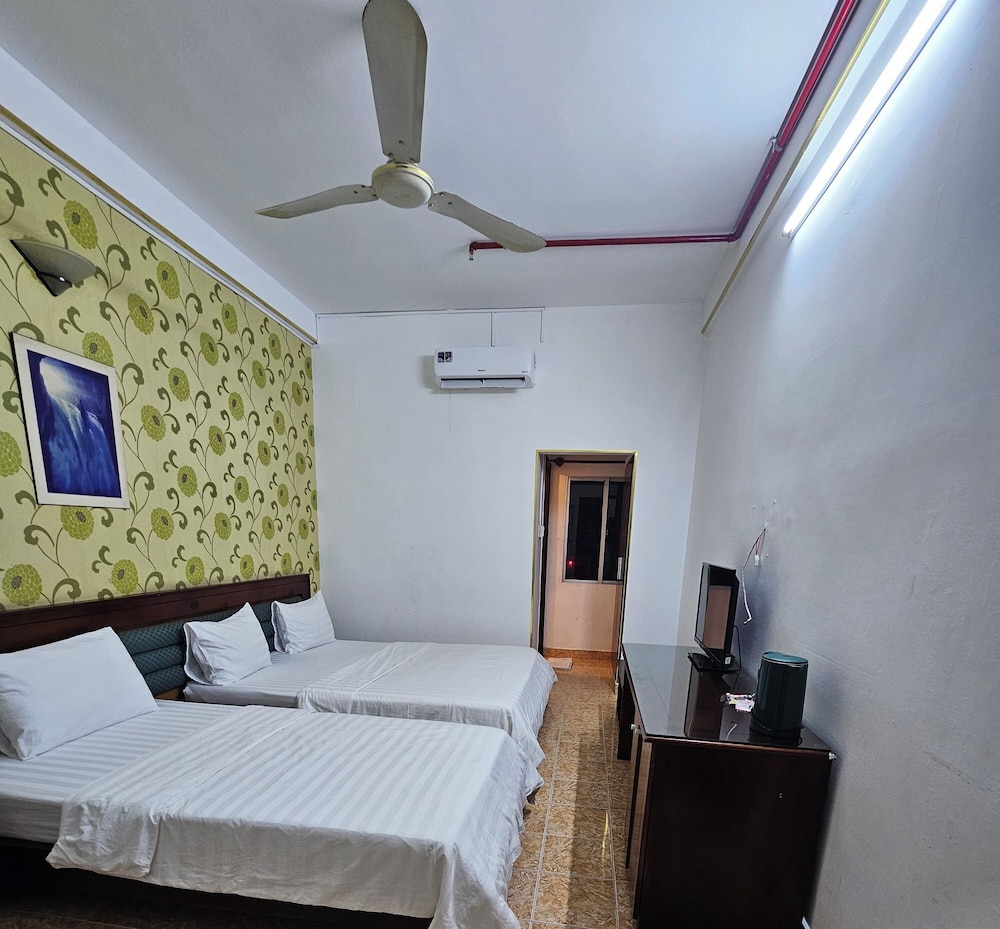 Trung Mai Hotel 25/65