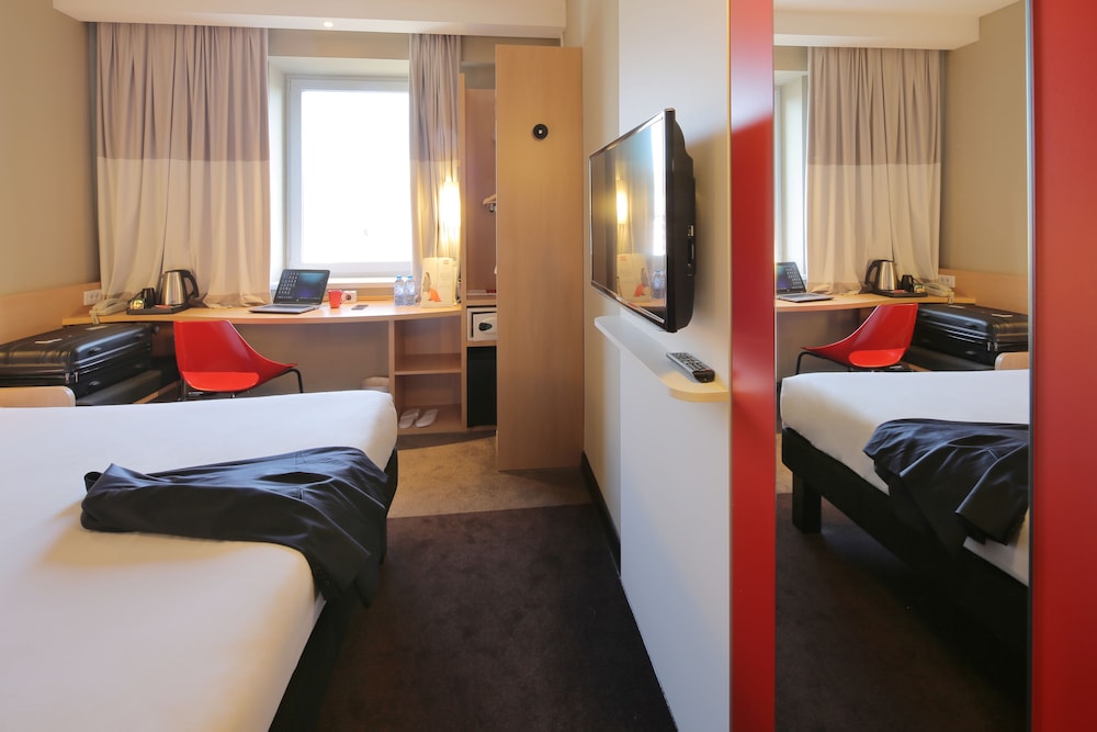 Ibis Yerevan Center 14/67