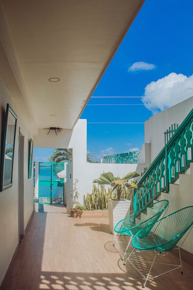 Hotel Casa Turquesa 54/73