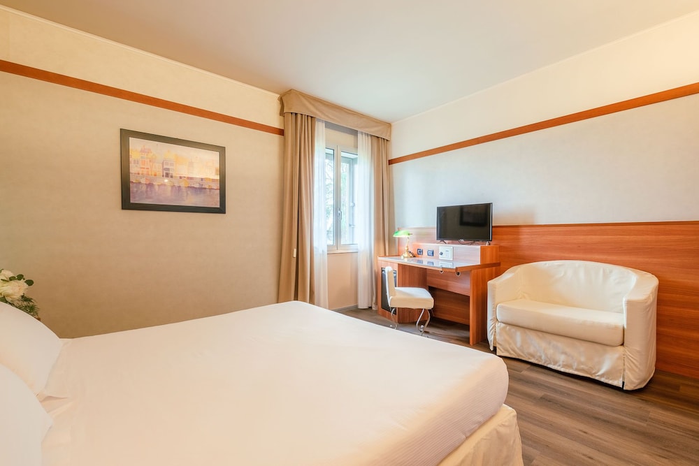 Shg Hotel Bologna 12/64