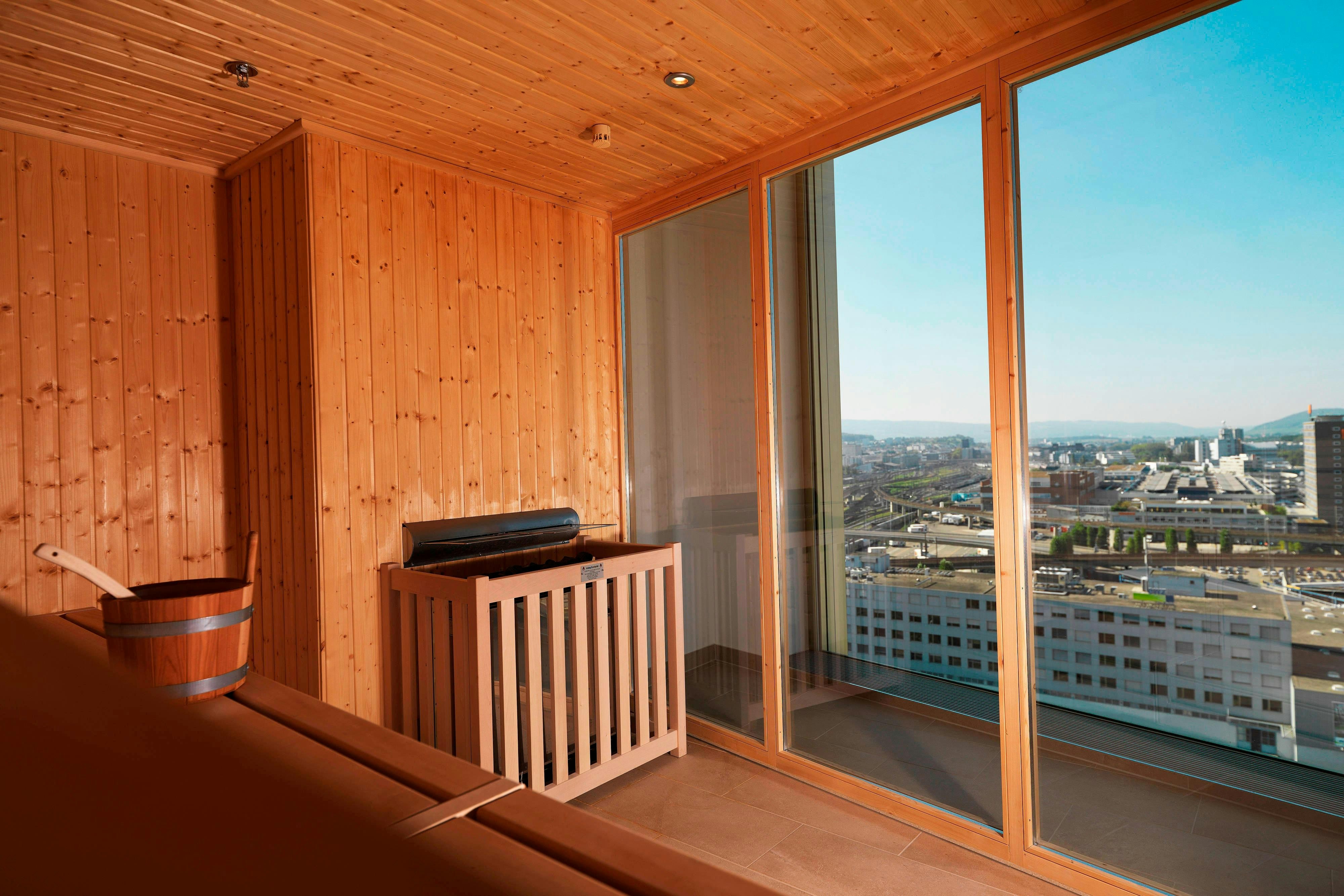 RENAISSANCE ZURICH TOWER HOTEL 18/41