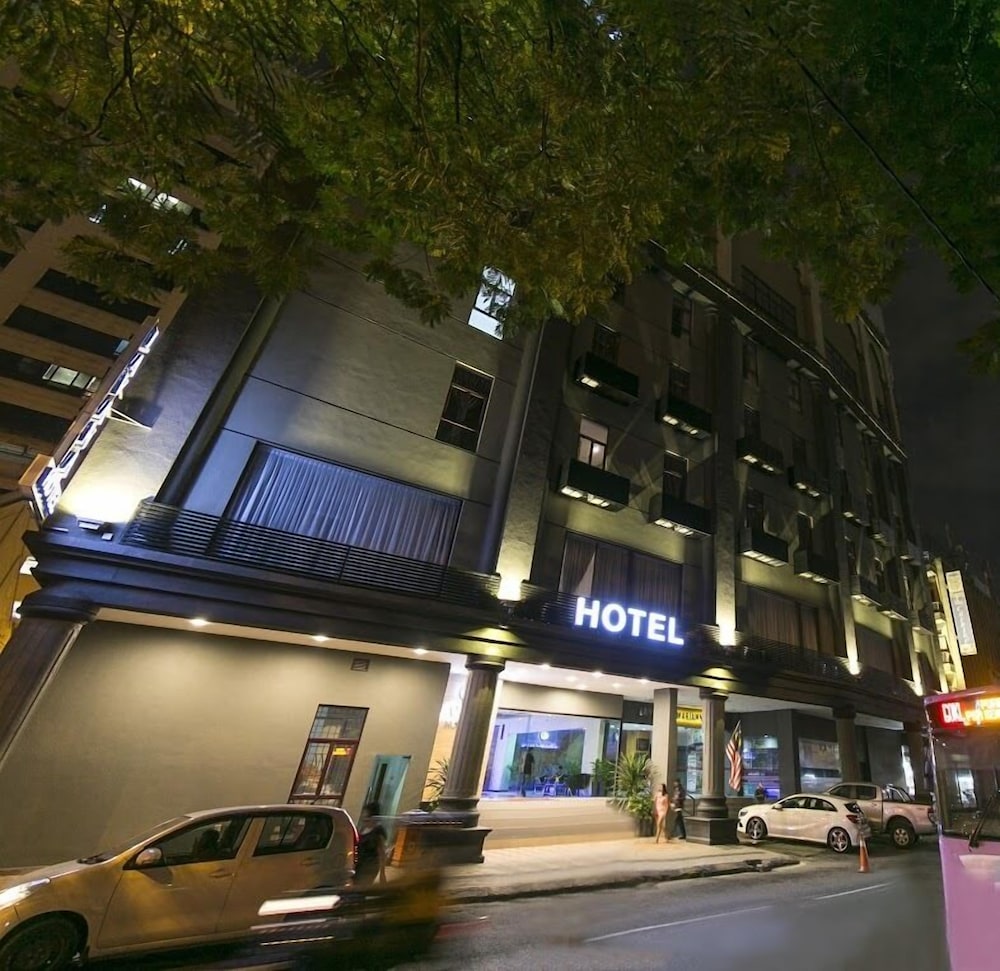 Lavana Hotel Chinatown 12/48
