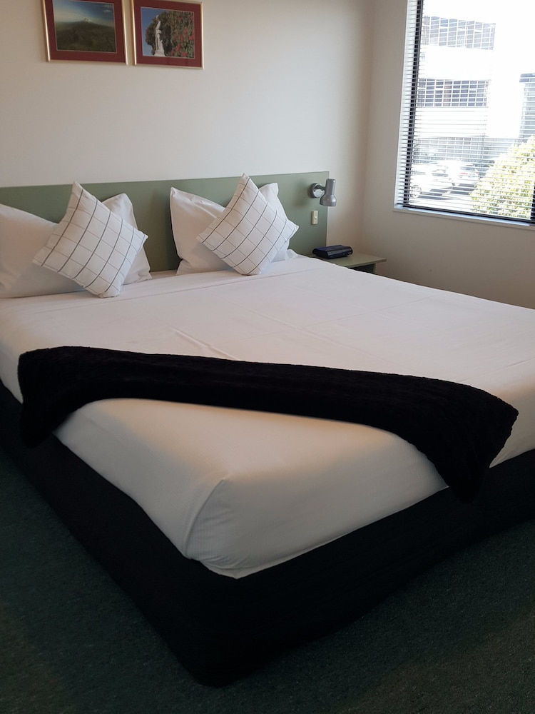 Abode on Courtenay Motor Inn 17/30