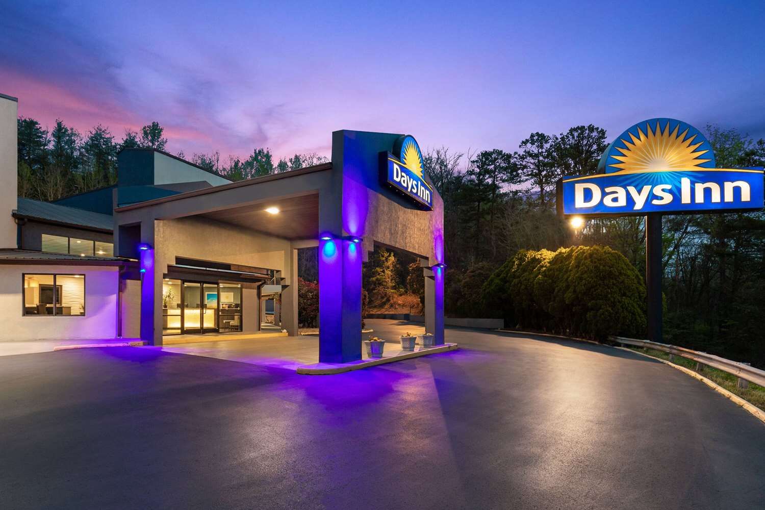 Days Inn by Wyndham Chattanooga Lookout Mountain West 2/35