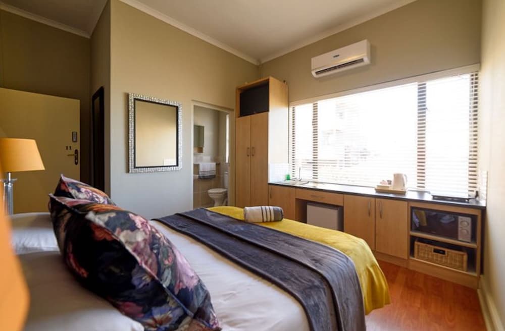 Leeuwenzee Guest House 10/50