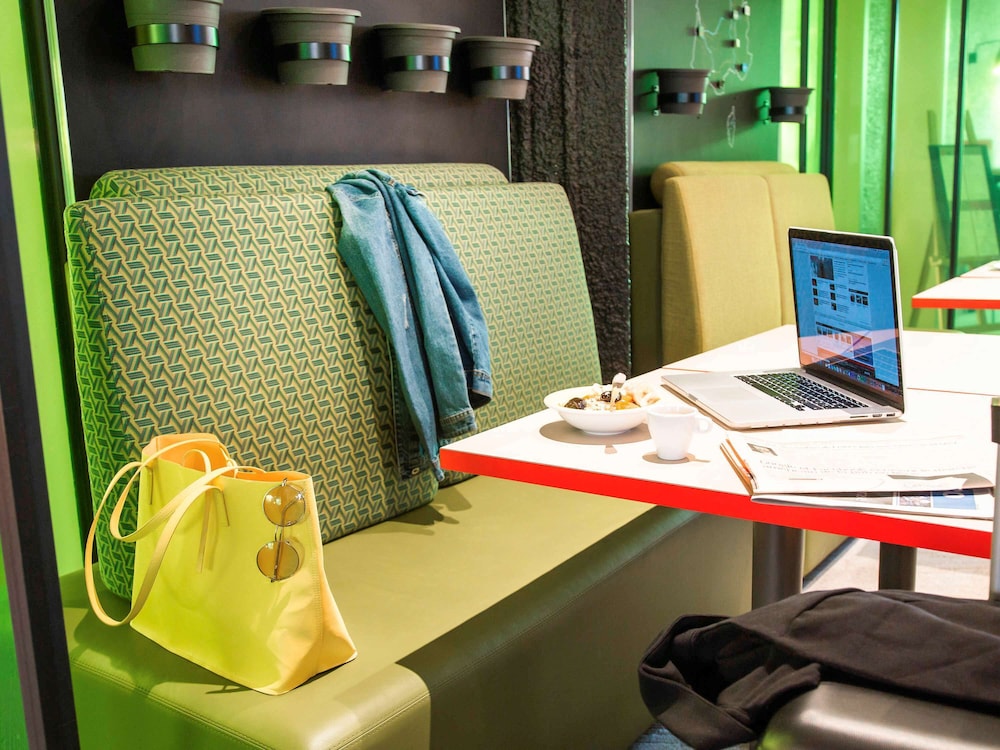 Ibis Styles Tours Sud 61/78