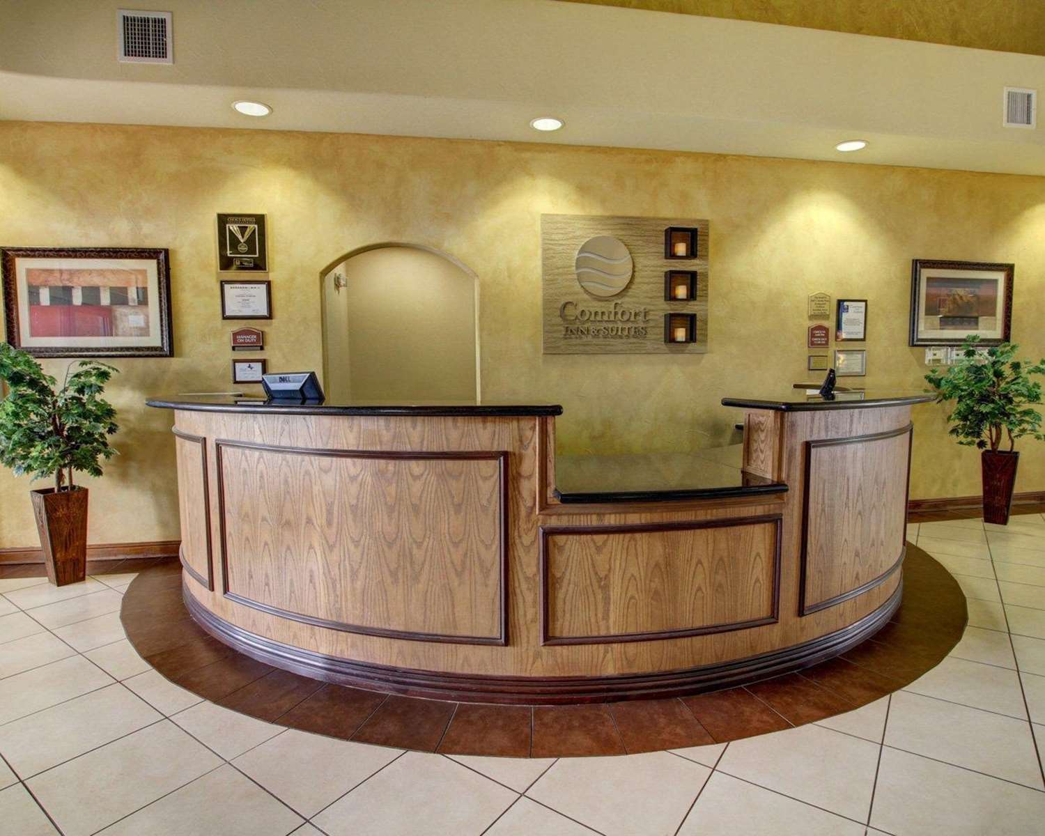 Comfort Inn And Suites Alvarado, TX 12/45