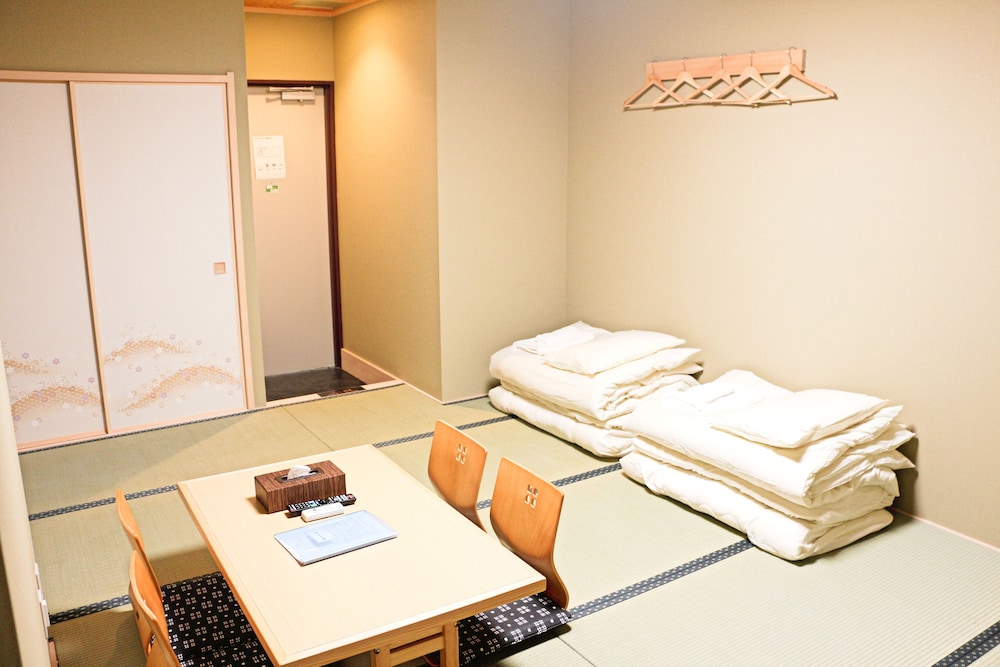 Akihabara Nakagawa Inn 34/50