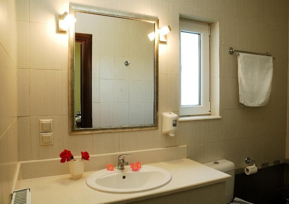 LOFT, STANDARD
