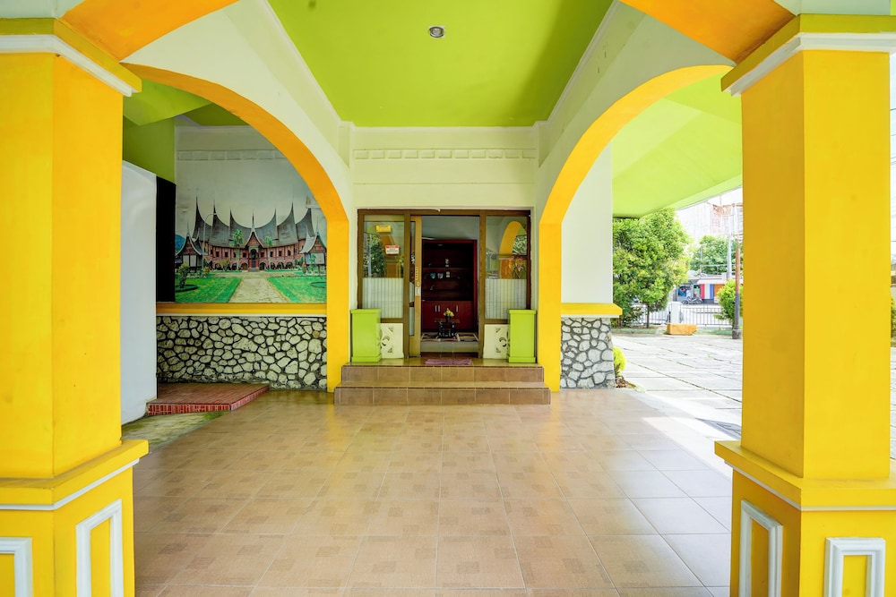 Hotel O Padang near Pantai Padang formerly Hotel Ranah Bundo 7/40