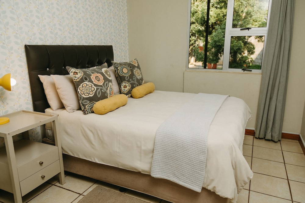 Biweda Nguni B&B 10/36