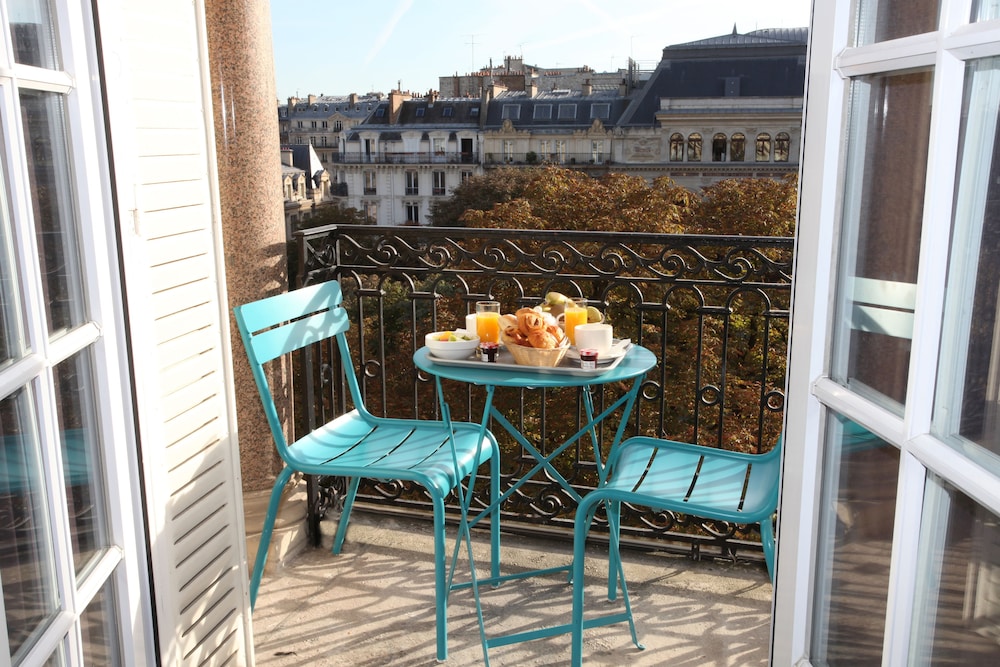 Solly Hotel Paris 36/50