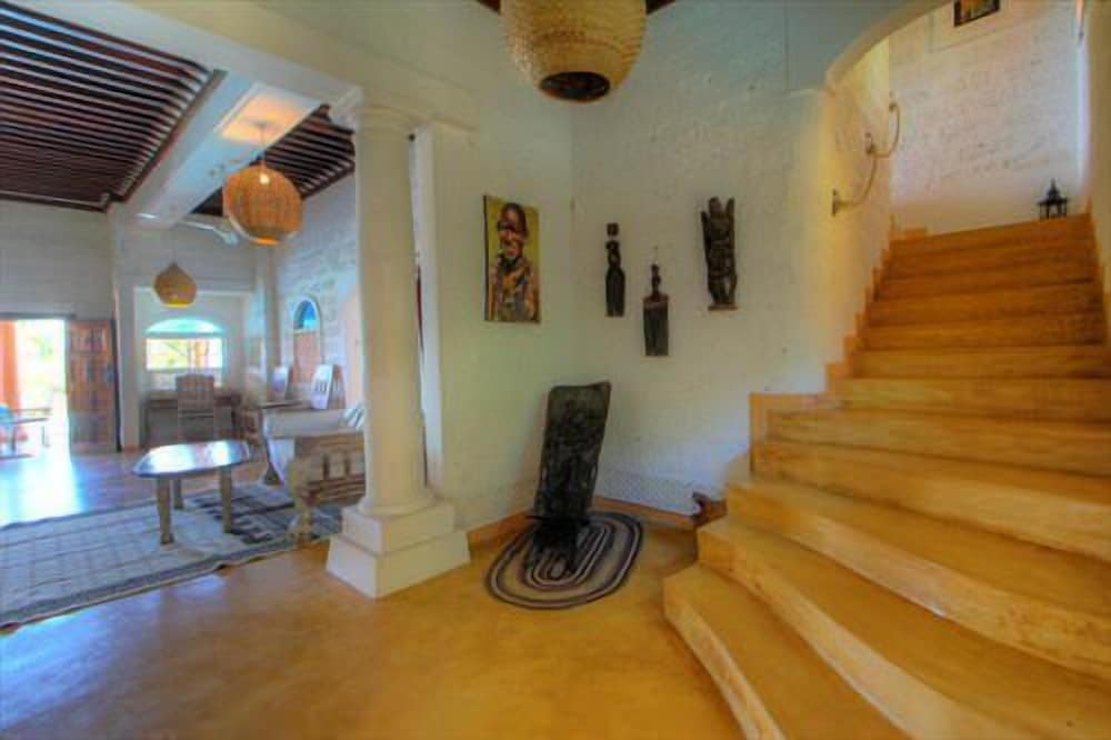 Swahili House 3/37