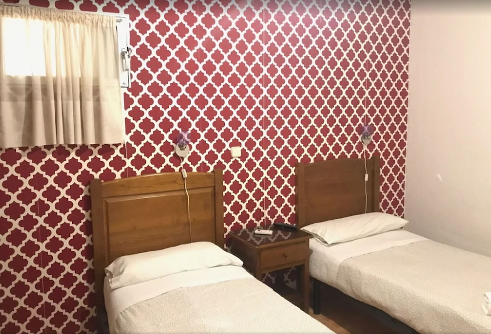 Hostal Los Perales 11/27