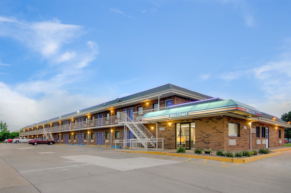 Motel6 Salina, KS 3/60