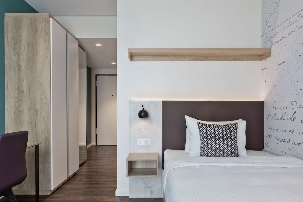 Stellaris Apartment Hotel 6/47