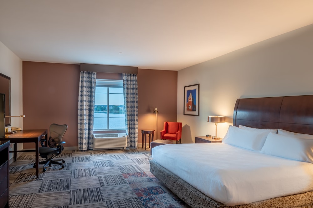 Hilton Garden Inn Granbury 14/64