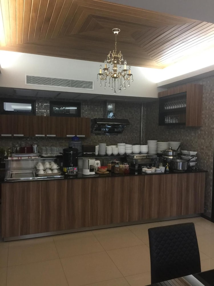 Grand Lopburi Hotel 20/30