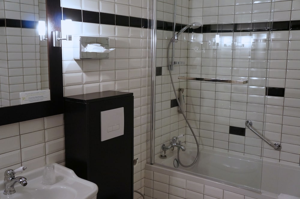 ibis Styles le Havre Centre Auguste Perret 50/50