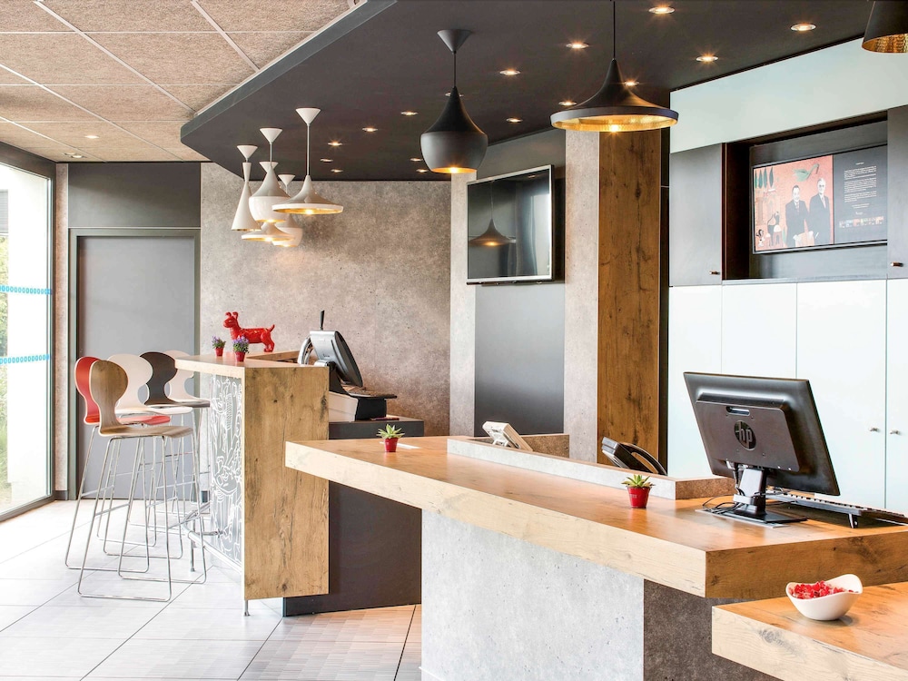 Ibis Montceau Les Mines 36/47