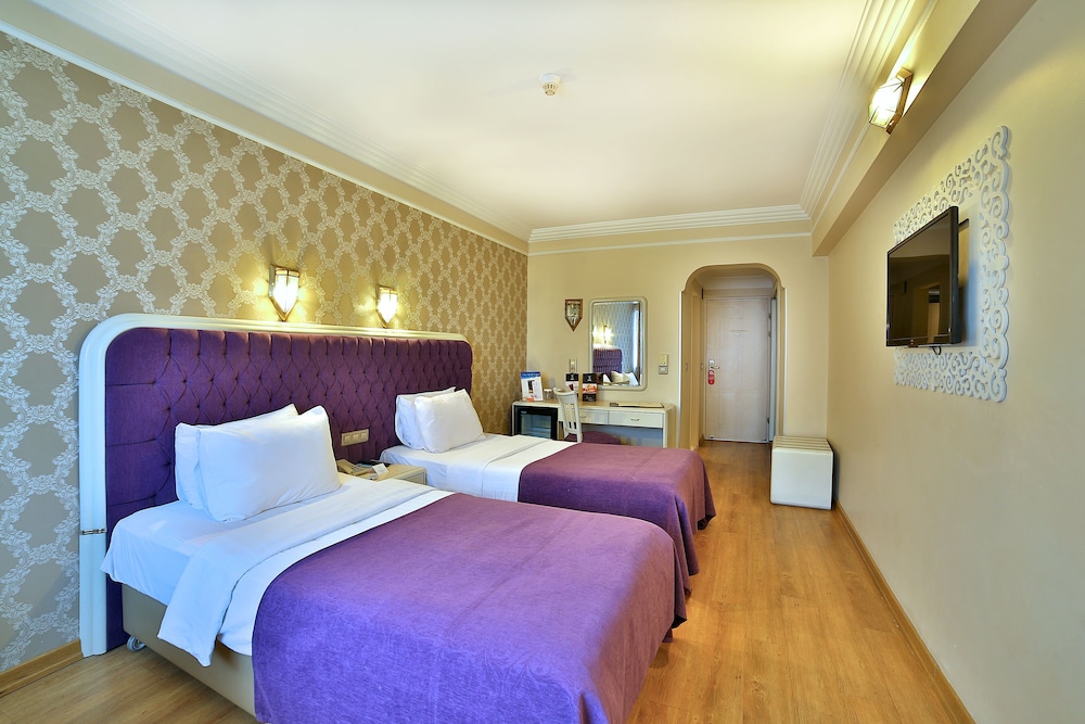 Grand Anka Hotel 13/68