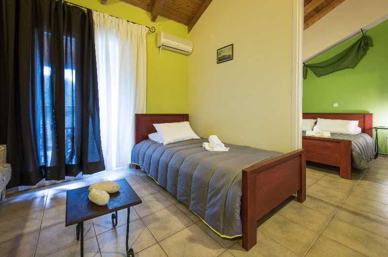 PENSION PORTO TSI OSTRIAS 8/22