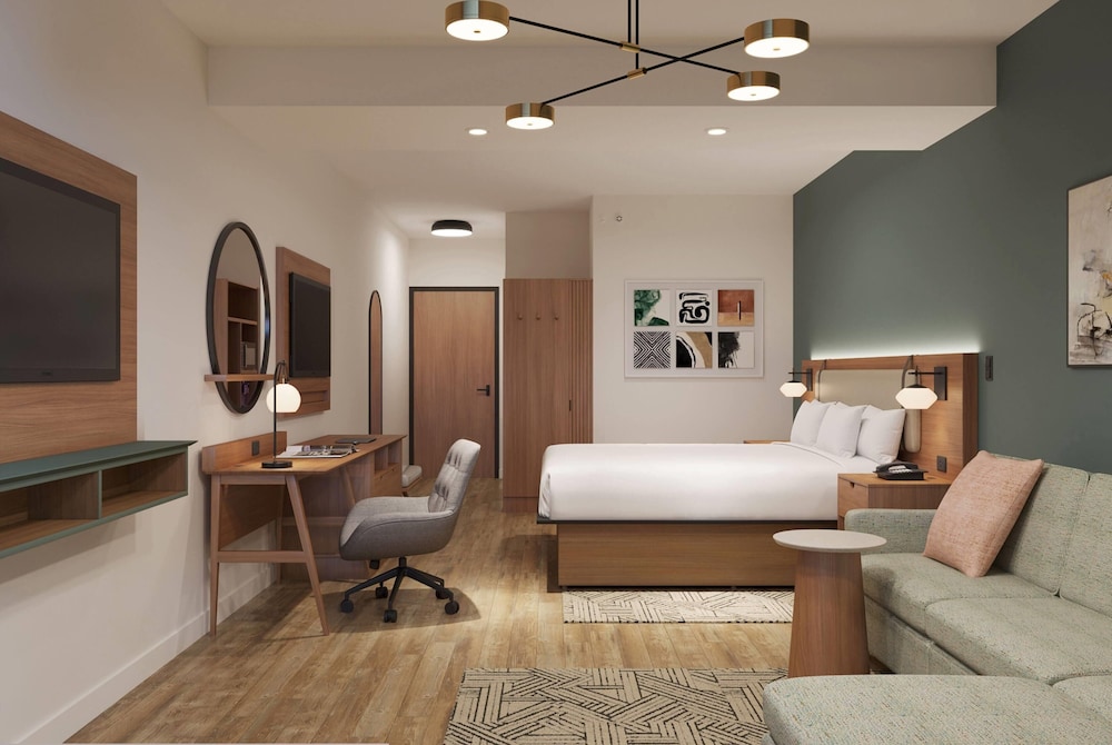 La Quinta Inn & Suites by Wyndham Tracy 27/53