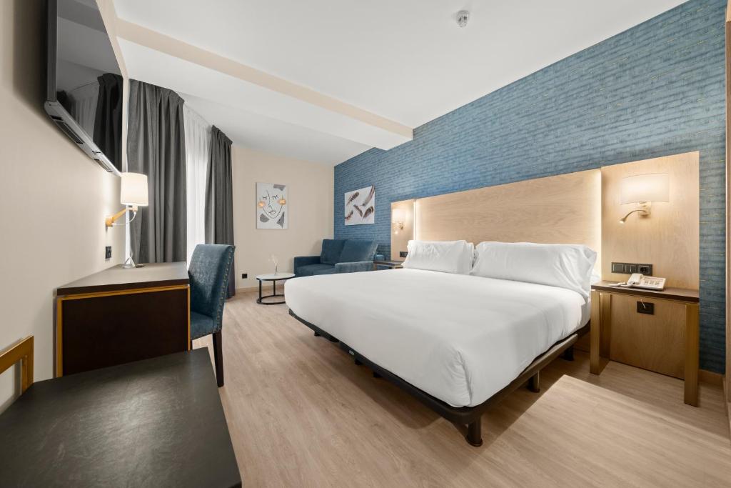 Room, Double Bed, with Child Extra Bed