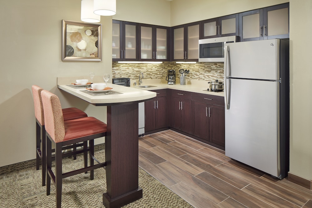 STAYBRIDGE SUITES ANAHEIM AT THE PARK 23/30