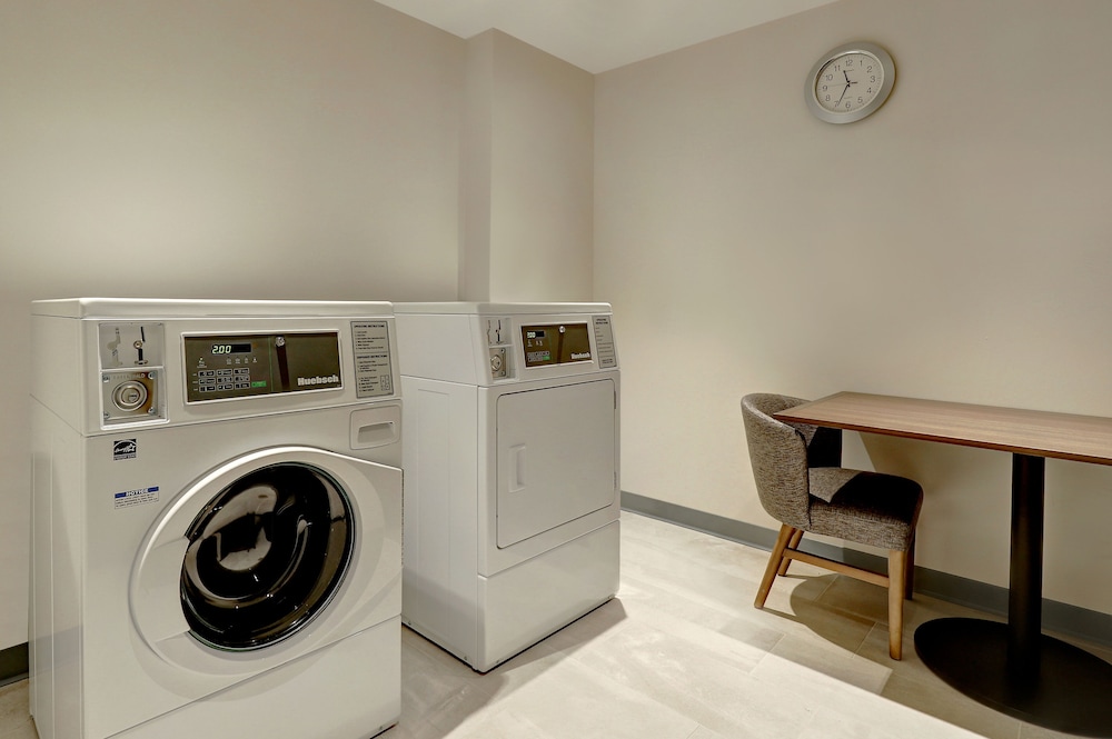 Hyatt Place Prince George 9/50