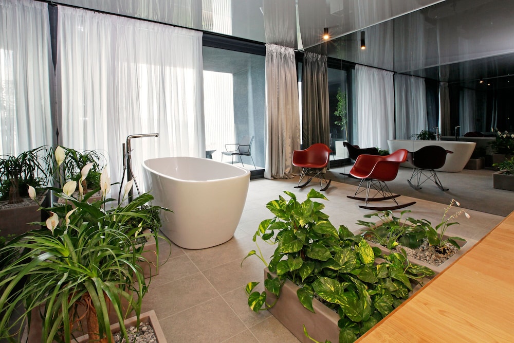 Lifestyle Hotel Vitar 23/70