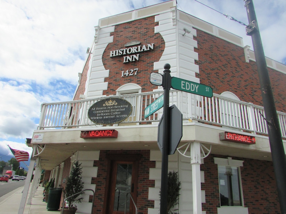 Historian Inn 1/35