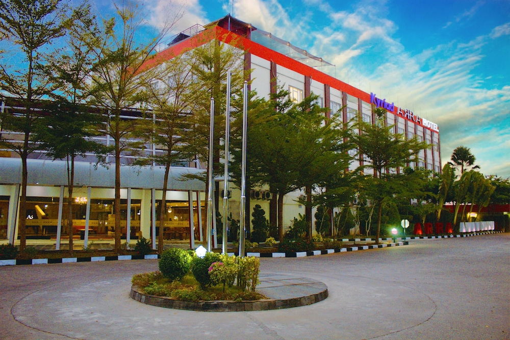Kyriad Hotel Arra Cepu 38/42