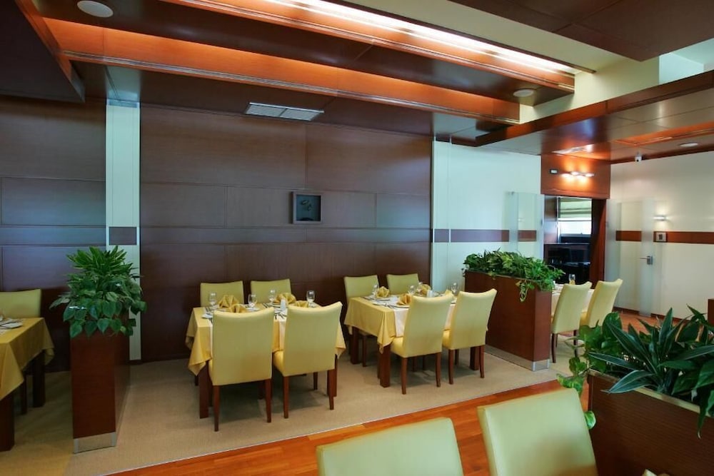 Cezar Hotel 17/27