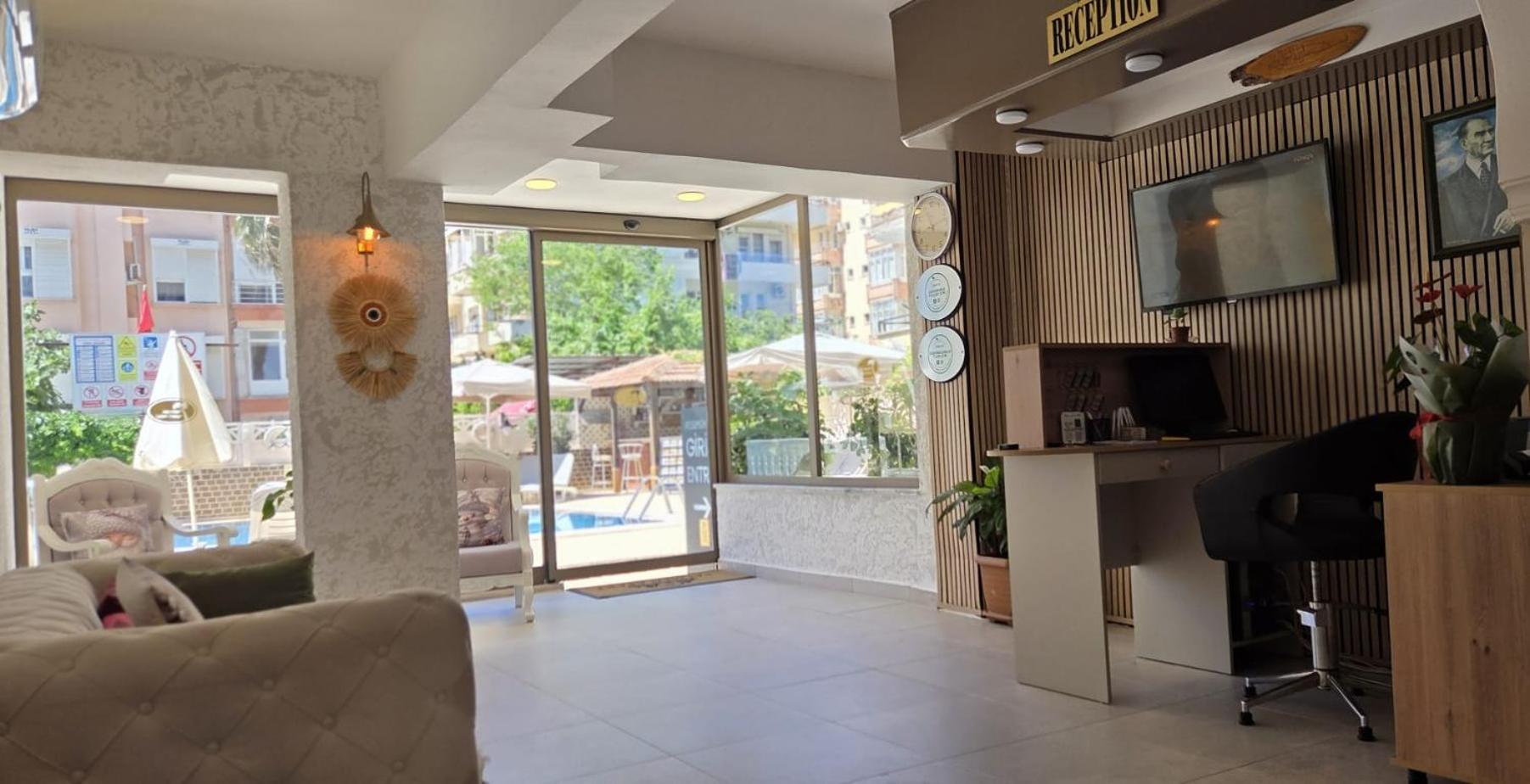 Palmen Apart Hotel 83/100