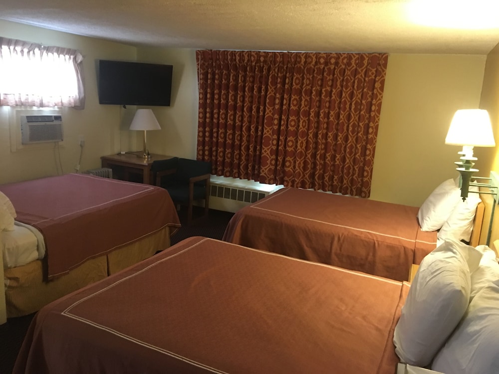 Caravan Motel 20/38