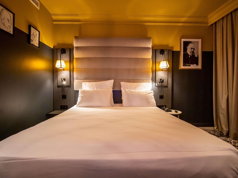 MERCURE HONFLEUR 11/63