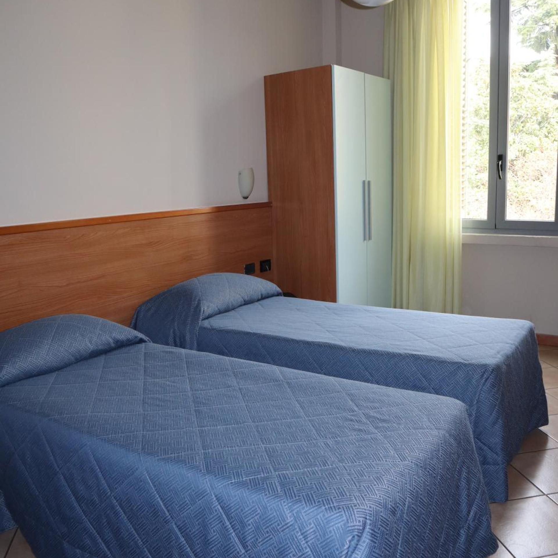 Albergo Salerno 12/50