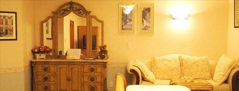 Petit Hotel Corinthian 21/31