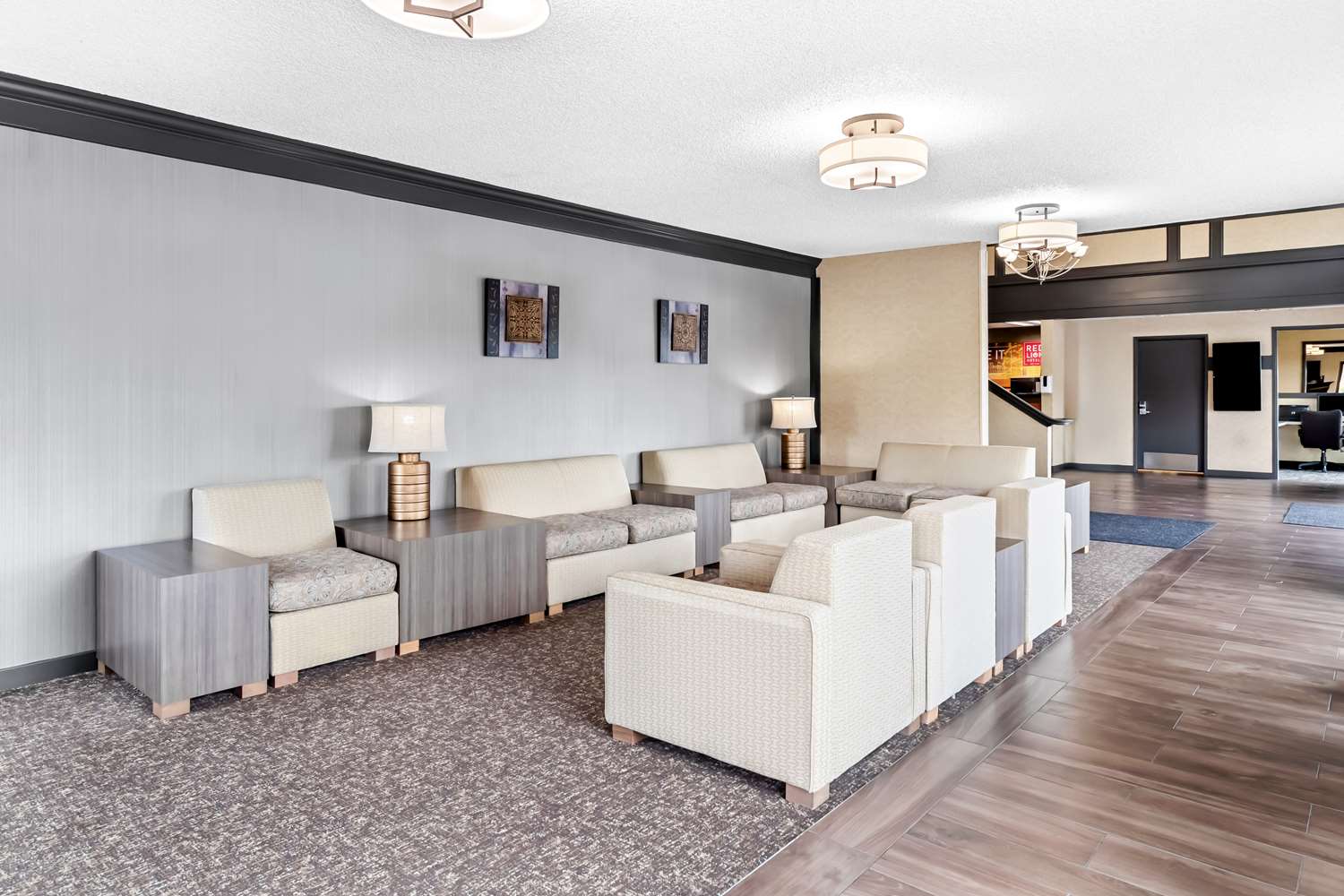 Red Lion Hotel Portland Airport 23/33