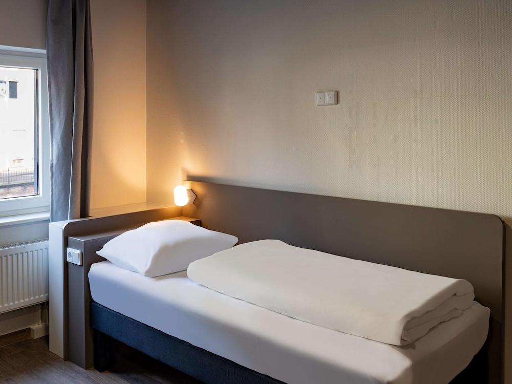 Ibis Fulda 16/53