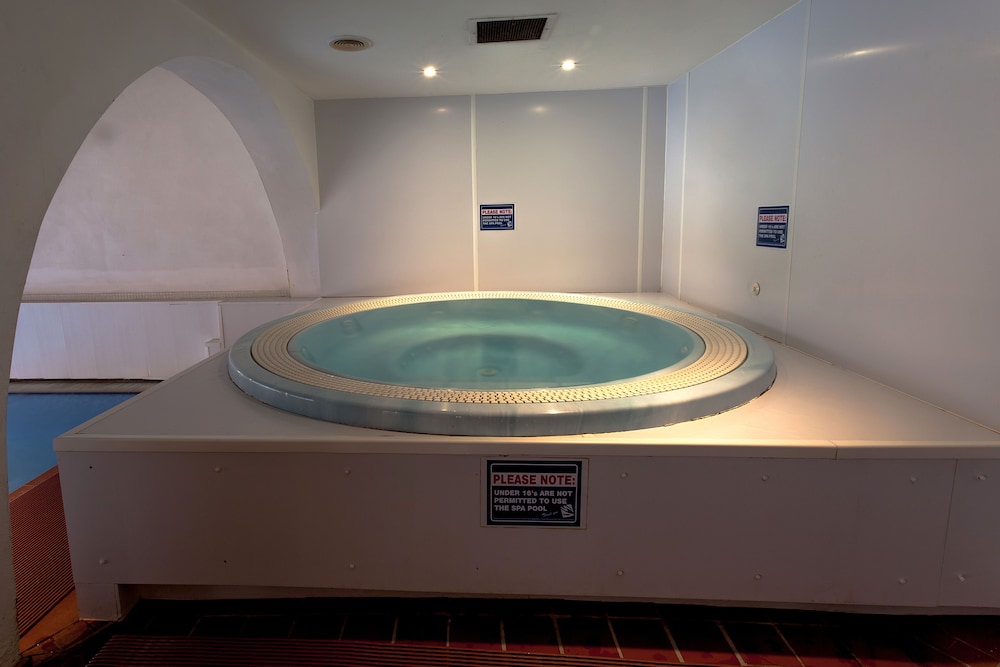 Europa Gatwick Hotel 23/50