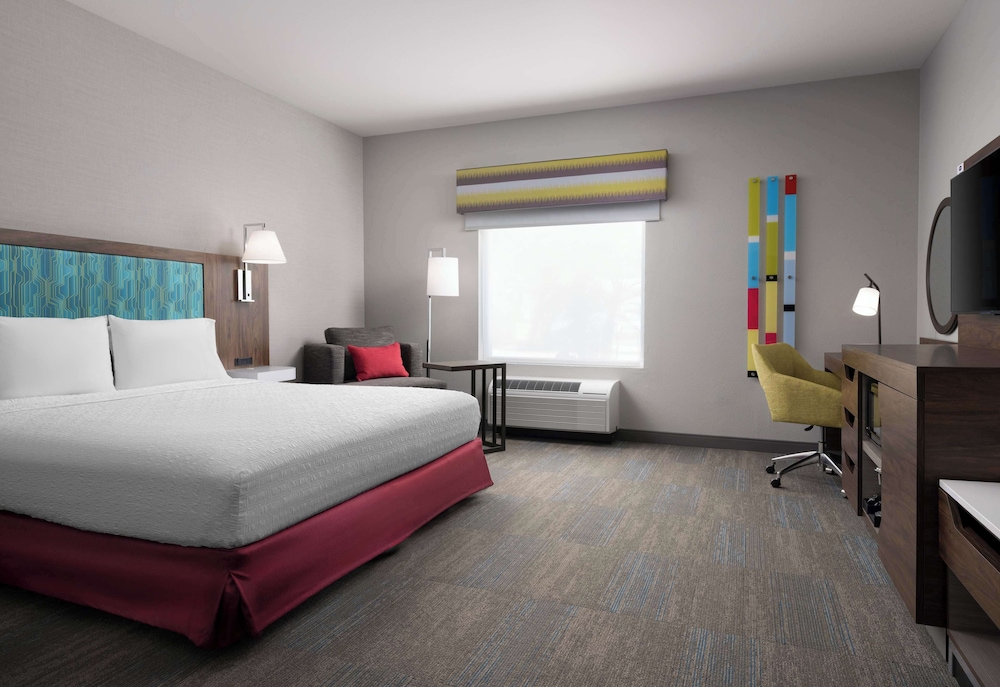 JUNIOR SUITE, KING BED