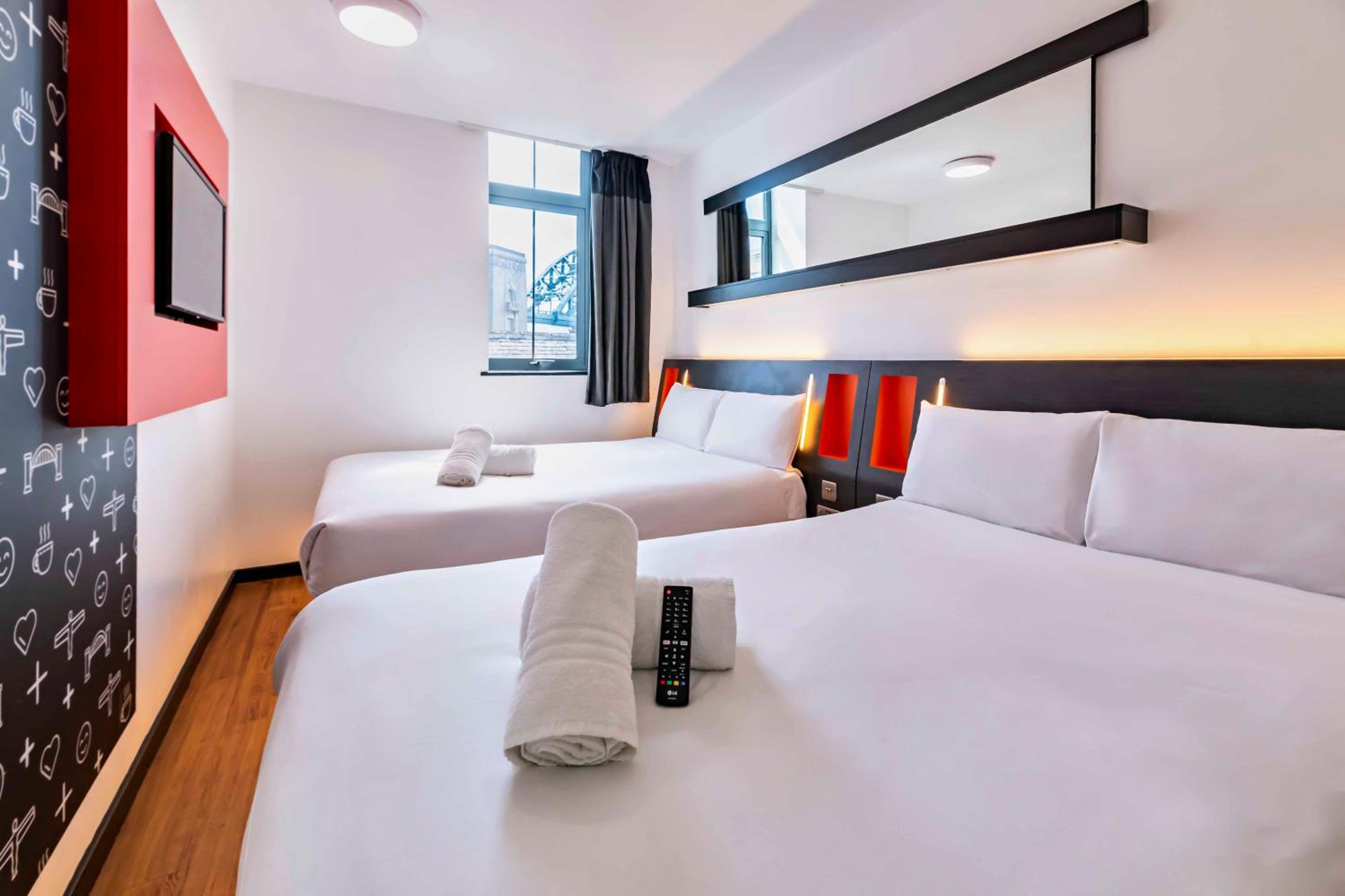 Room, Quadruple, 2 Double Beds