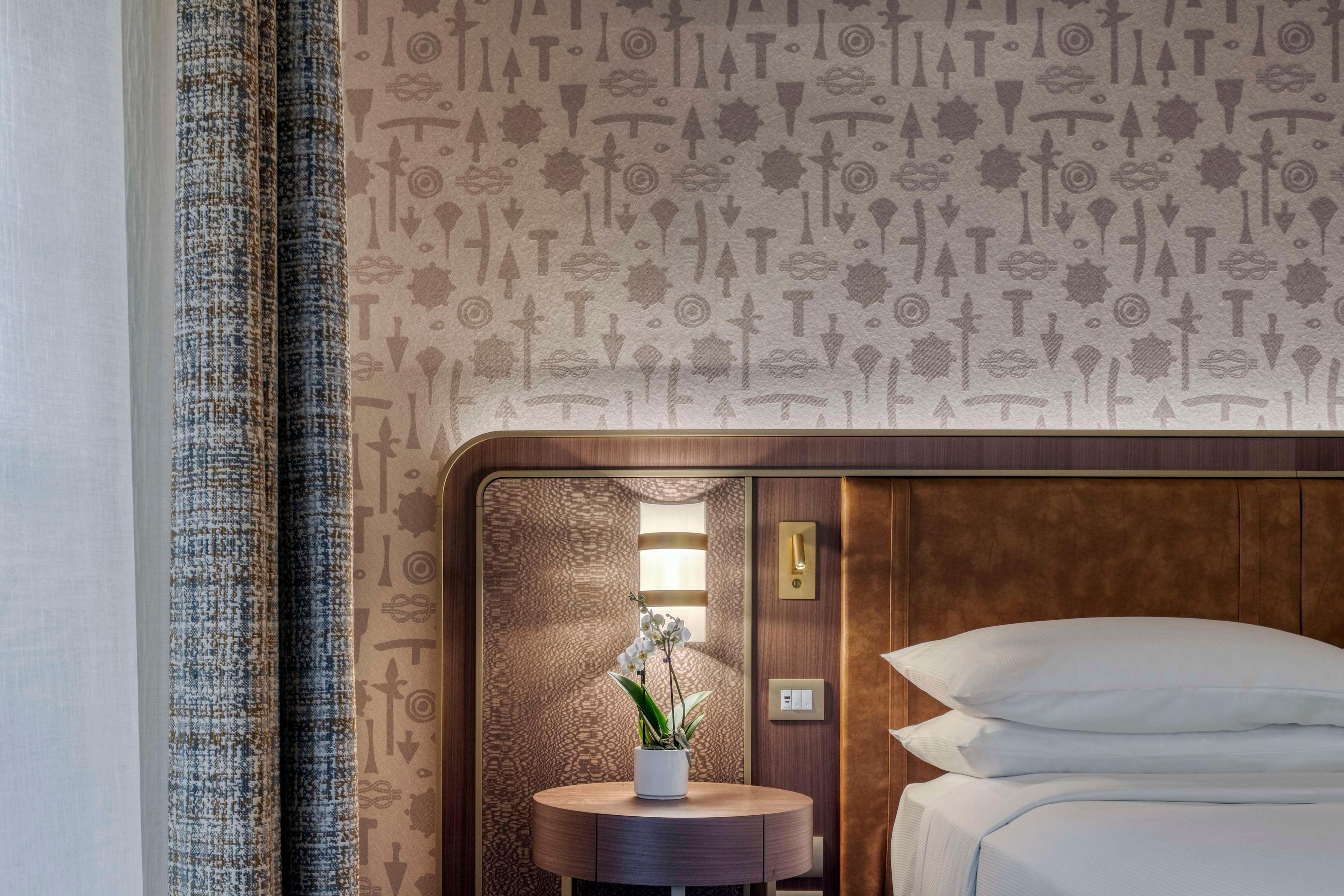 Molino, Executive, King Bed, with View