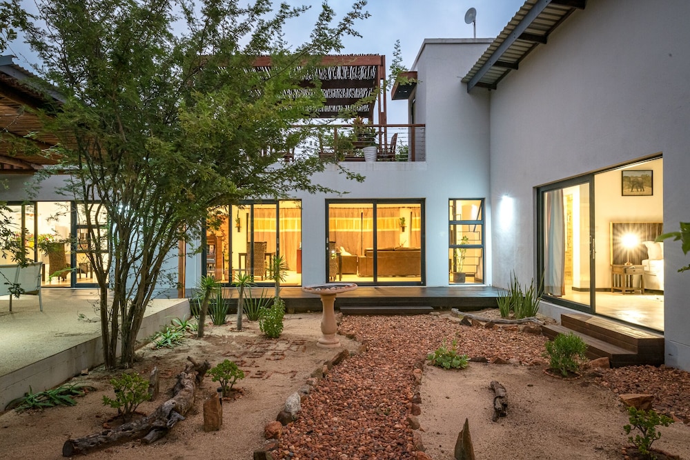 Gem in the Bush Lodge 46/50