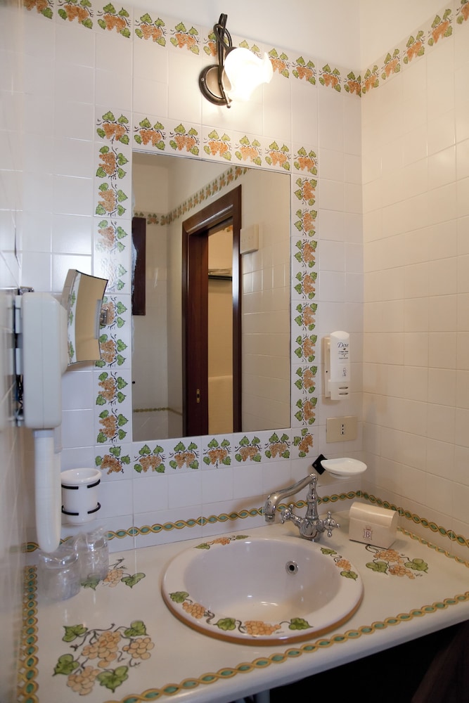 Hotel A Pinnata Lipari 30/33